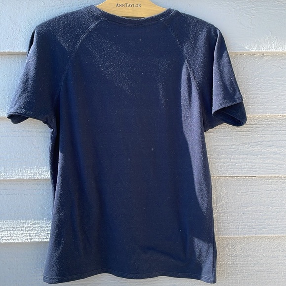 UNCW SEAHAWKS Blue SS T-shirt Size XL Champion - Picture 4 of 4